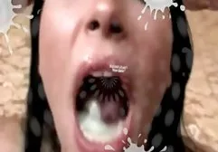 عزیزم ژاپنی لینک سوپرکده با انگشت دست پوشانده و در نورو پوشانده شده است