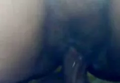 لاتیا MILF لوسیا لینک کانال سکسی برازرس تخم لرزشی در شورت خود دارد